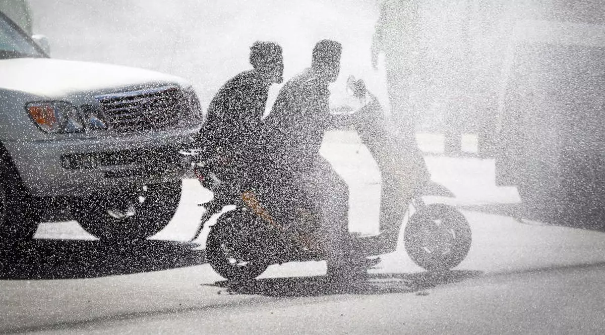 Folosirea motocicletelor şi a scuterelor, interzisă la Kabul. Decizia are legătură cu talibanii