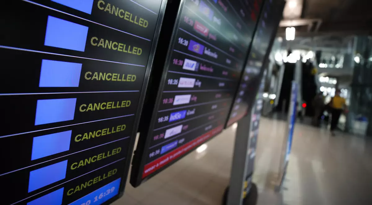 Mai multe state UE vor să permită companiilor aeriene să nu mai returneze banii pe zborurile anulate