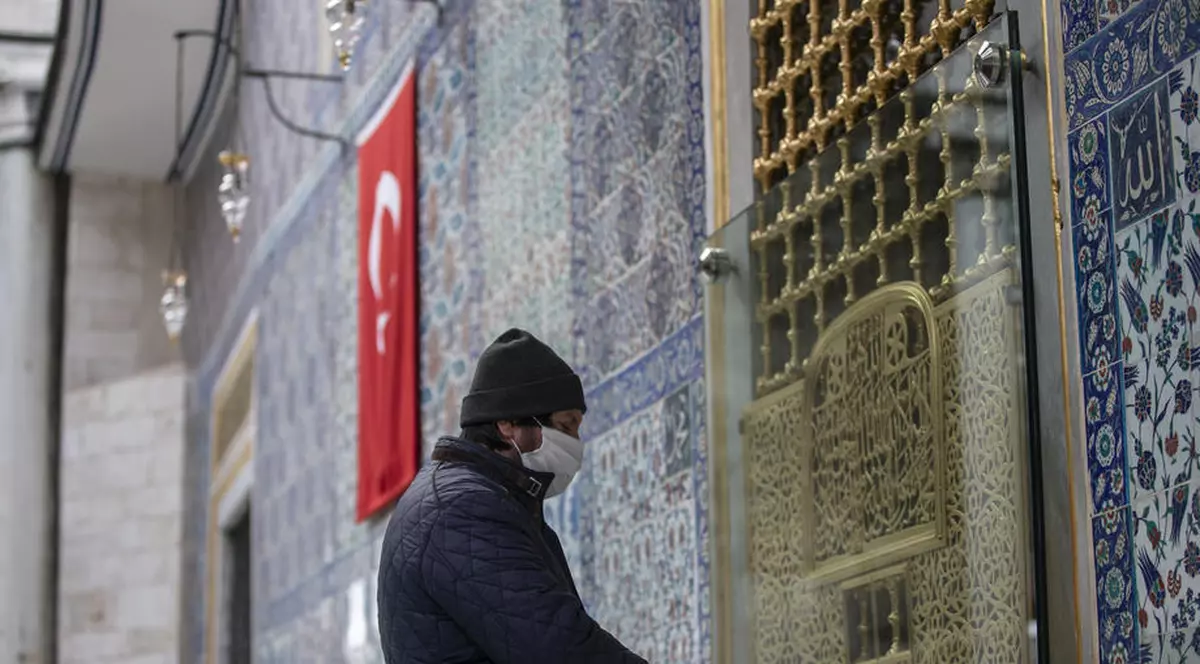 Patru zile de carantină în Turcia, în ajunul Ramadanului