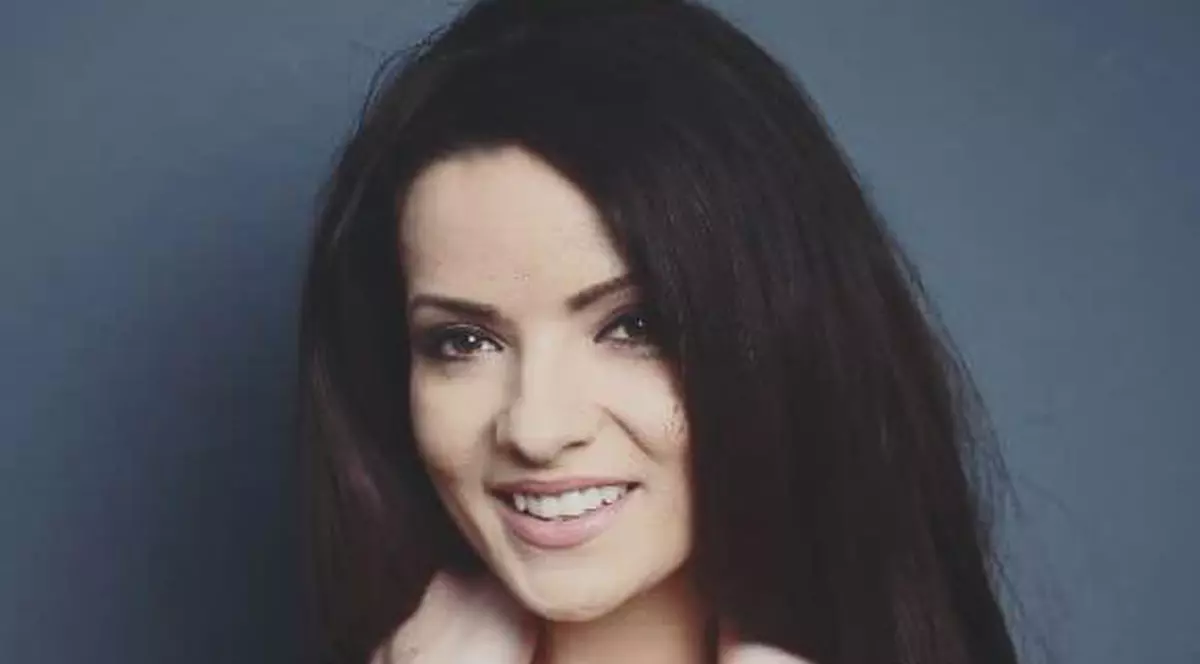 Actrița Anca Dinicu, fugărită de poliție pe străzile din București. „Am băut o bere în fața blocului și când am văzut poliția am...”