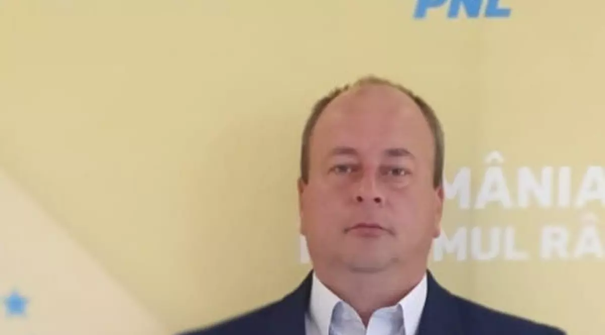 Patronul unei firme de pompe funebre, demis de la conducerea Spitalului Județean Neamț. ”Fără frizerițe, chelneri și gropari”
