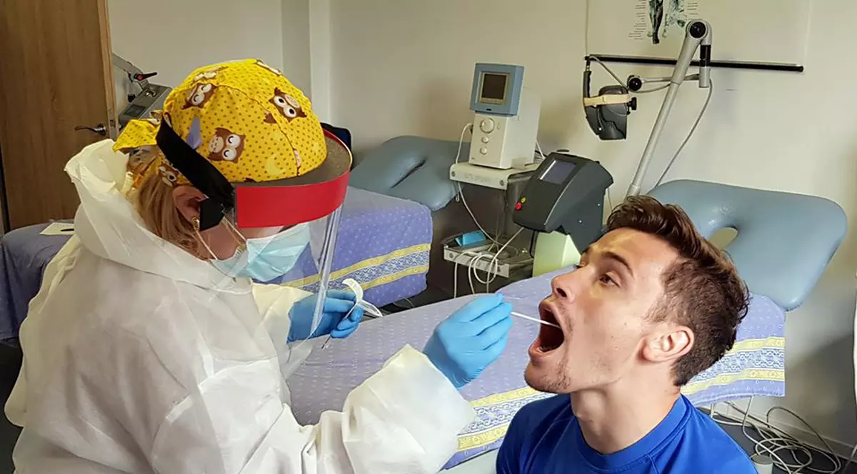 FCSB a intrat în cantonament la baza proprie. Fotbaliștii au fost supuși testelor COVID 19