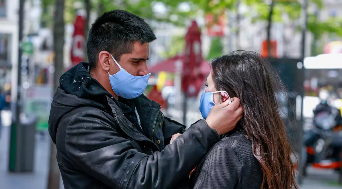 Belgia iese din carantină printr-un experiment social inedit. Ce sunt ”bulele corona”?