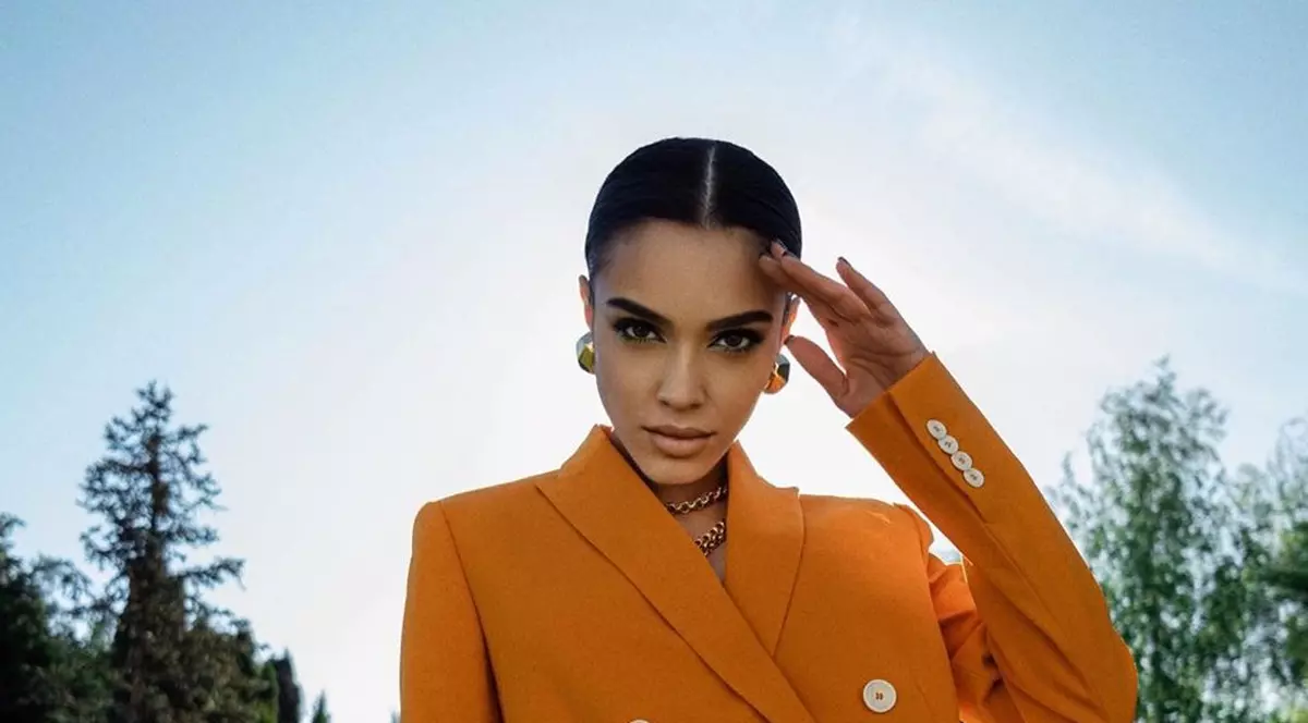 Carmen Minune și fetița ei au fost testate pentru COVID-19. Cele două au ajuns la spital. “Sofia are o infecție”