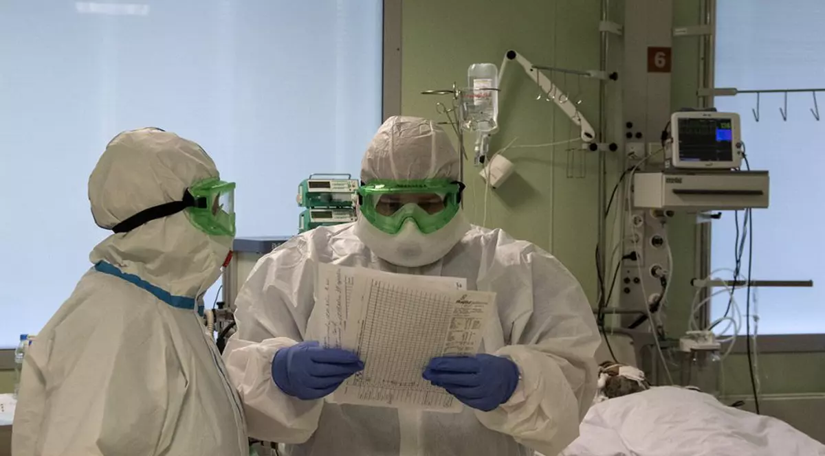 VIDEO Focar cu 30 de vârstnici infectați cu COVID-19 la un cămin de bătrâni din Ilfov. Rudele sunt revoltate pe autorităţi: “DSP nici nu răspunde”