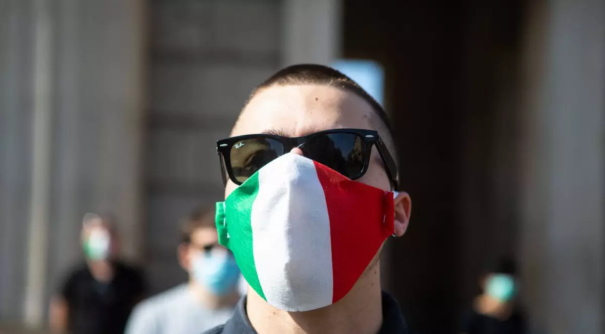 Proteste la Milano (Italia). Foto: Hepta