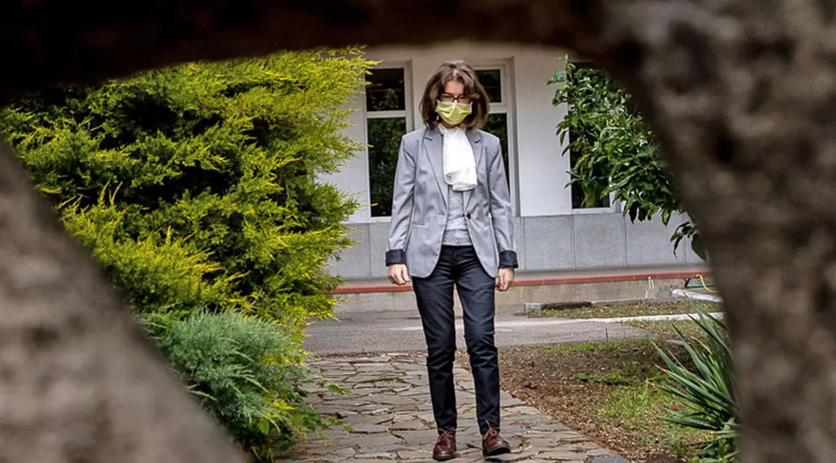 Mesajul unei profesoare nevăzătoare: “Suntem dependenți de ajutorul oamenilor, fără sprijin de la instituțiile statului noi vom rămâne izolați”