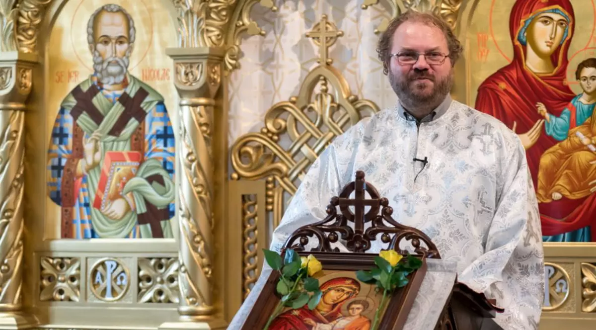 Părintele Radu Preda, apel la enoriaşi pe Facebook: "Cine vine duminică la biserică?"