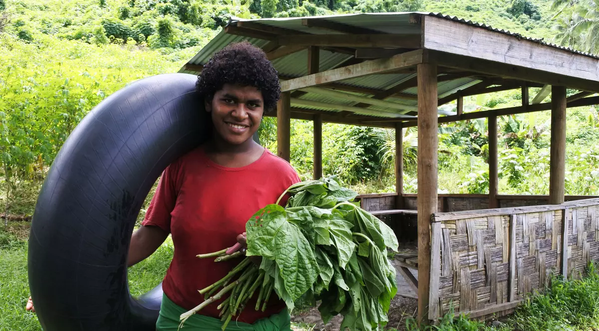 Locuitorii din Fiji fac troc ca să supraviețuiască