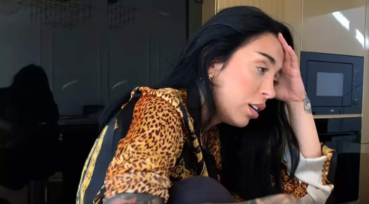 Cântăreața Ruby și-a făcut testul pentru COVID-19, după ce s-a simțit rău. „La revedere, coronavirus”