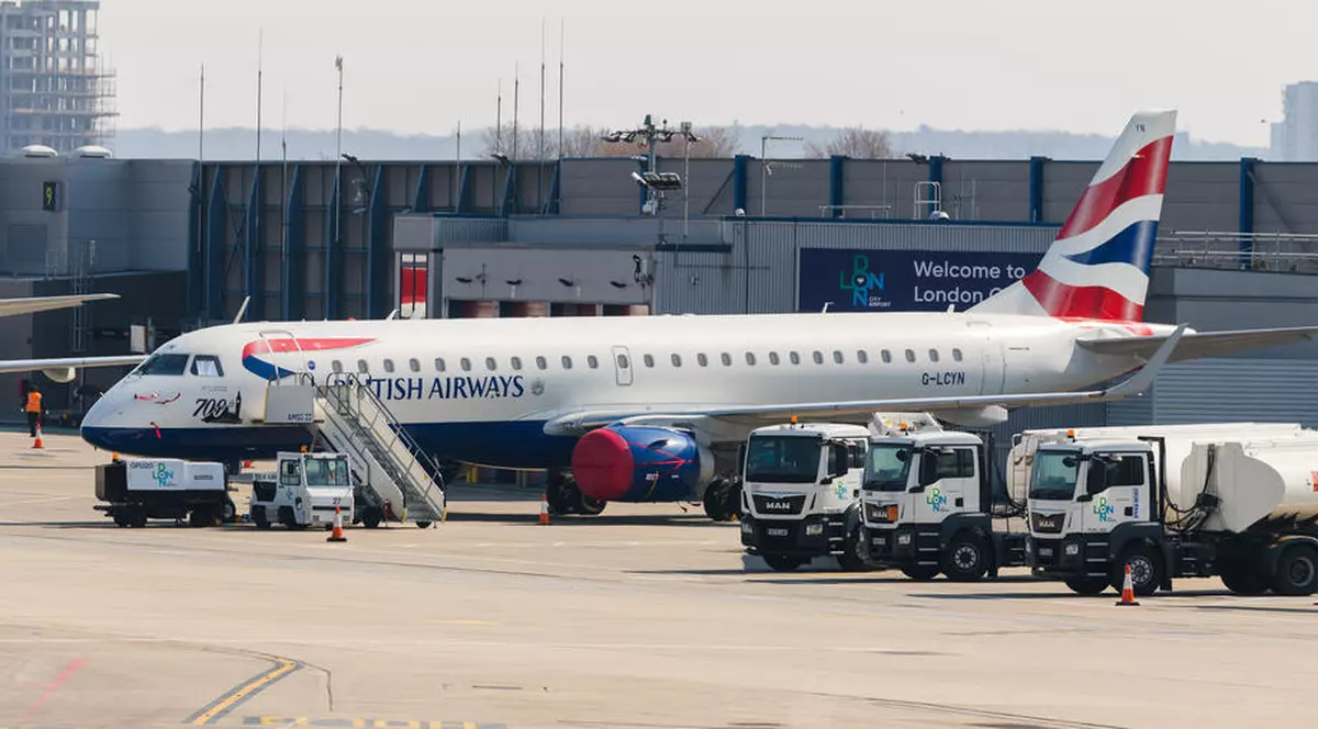 Străinii care vor sosi în Marea Britanie vor intra în carantină