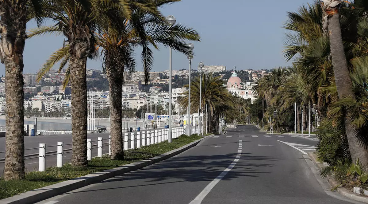 Liga pentru Drepturile Omului din Franța a contestat în instanță obligativitatea purtării măștii de protecție