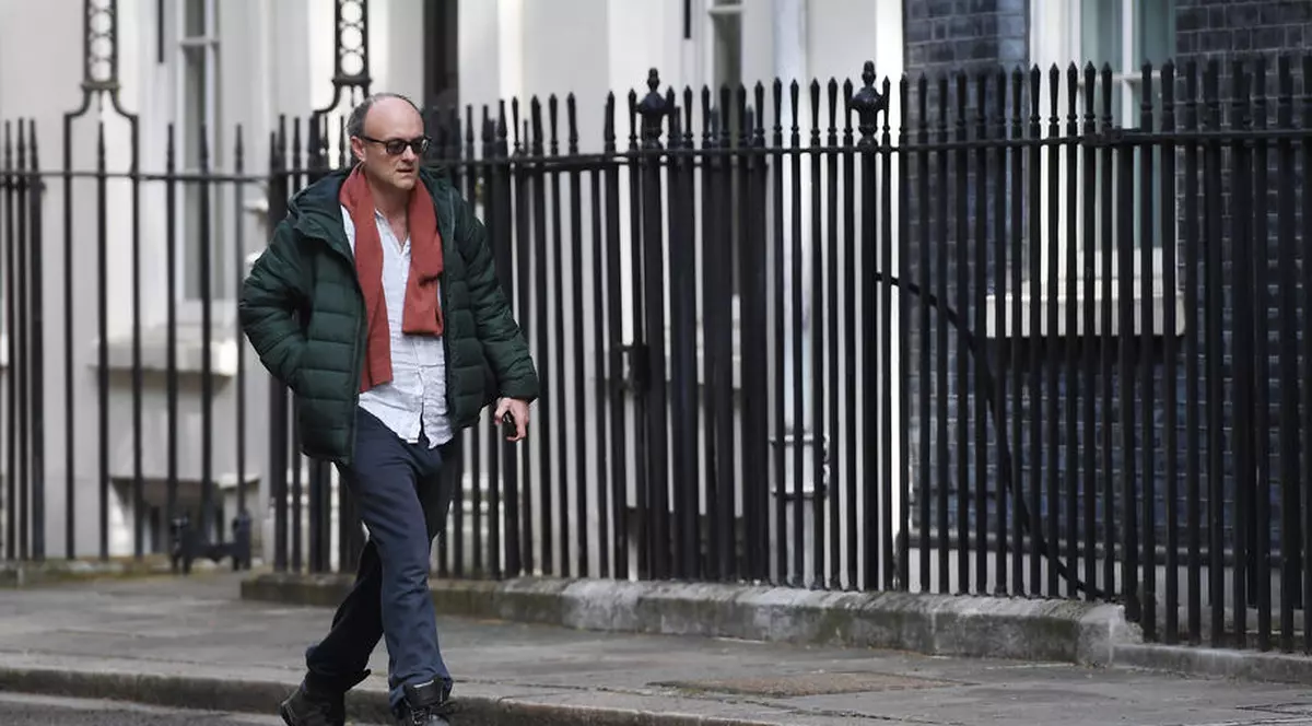 Un consilier al lui Boris Johnson, suspectat că a încălcat măsurile de izolare. ”Va trebui să demisioneze”