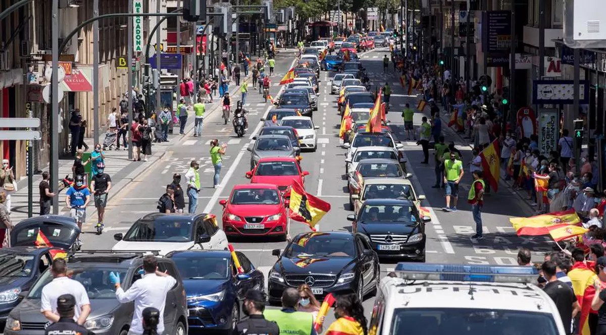 Imagini spectaculoase cu protestele-raliu din Spania. ”Marșul libertății”, organizat de un partid politic care folosește criza în scop electoral