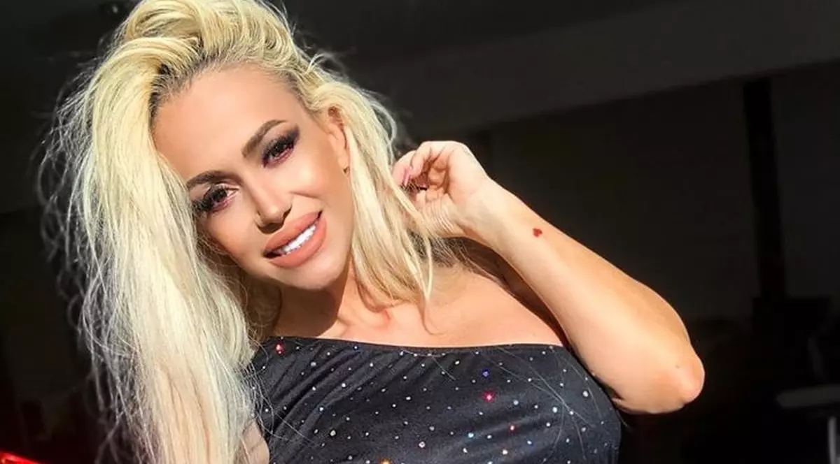 Anda Adam a vorbit despre divorț și despre ce se întâmplă, de fapt, între ea și soțul ei. „Nu ajută să te minți singur”