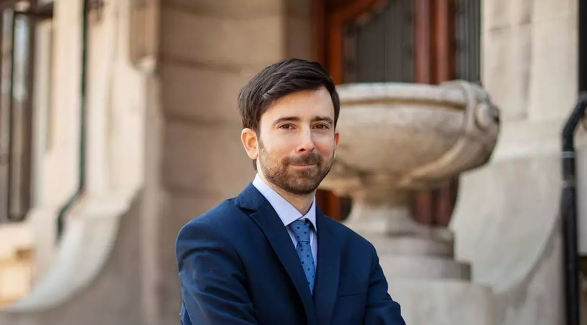 Un deputat PNL vrea legiferarea conceptului de “familie numeroasă”. Statul va acorda beneficii familiilor cu peste 3 copii, printr-un card public