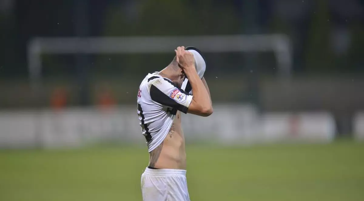 Meciul Astra - Craiova, amânat. Un jucător a fost confirmat cu coronavirus Foto: gsp.ro