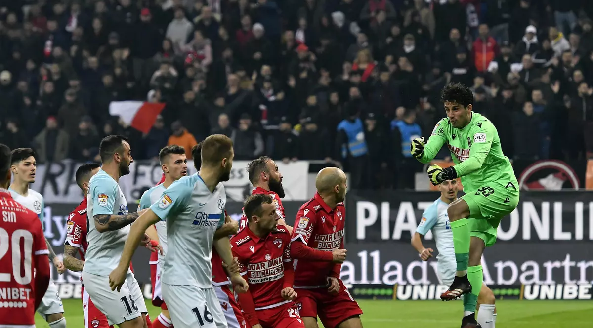 Ionuț Stroe a anunțat când vor reveni fanii pe stadioanele din România. ”Sunt optimist”