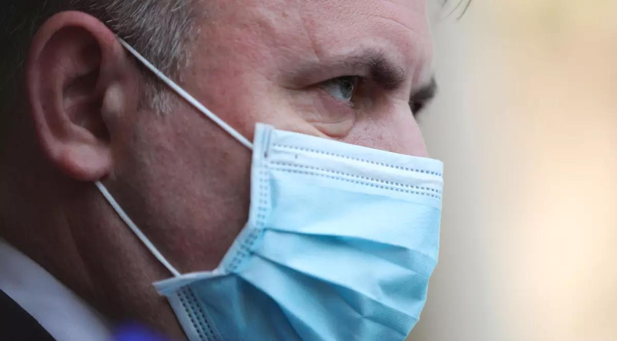 Moțiunea simplă împotriva ministrului sănătății a trecut  în Parlament