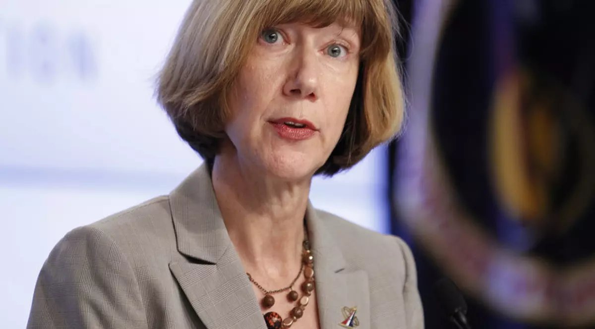 NASA a numit un nou director al programului pentru misiuni cu echipaj uman. Kathy Lueders lucrează pentru agenţia spaţială americană din 1992