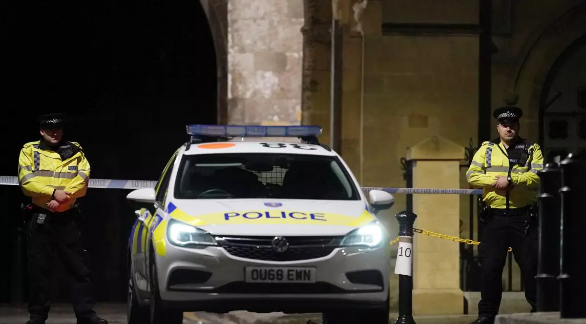 Atacul din Reading, soldat cu trei morți, este un ”incident terorist”, anunță poliția britanică. Suspectul ar fi un azilant libian