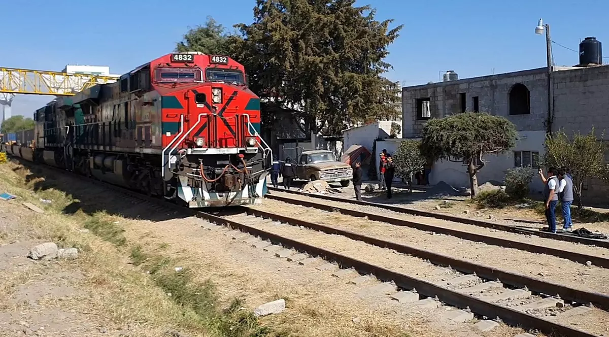 Tentativă de suicid în Timiș. Un bărbat s-a așezat pe șinele de tren