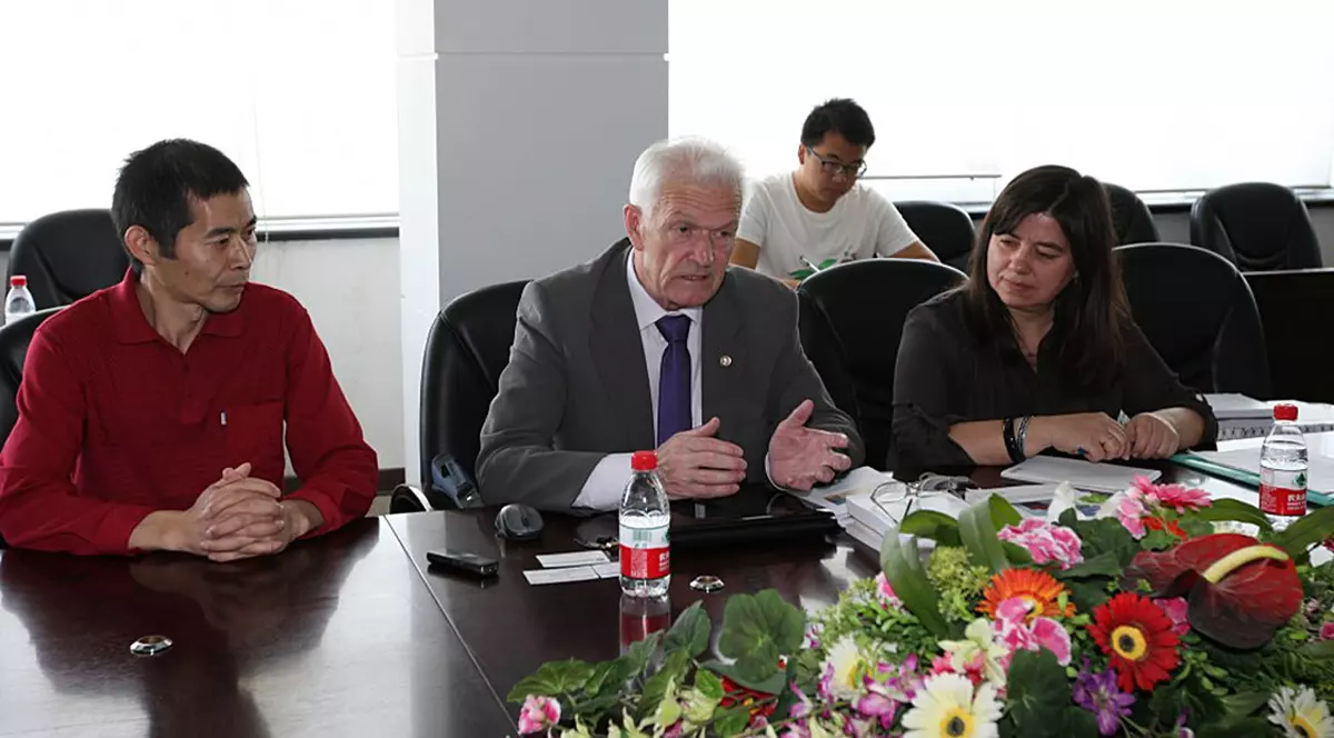 Savant rus de 78 de ani, arestat la domiciliu pentru trădare în favoarea Chinei. Valery Mitko este președintele Academiei de Ştiinţe Arctice