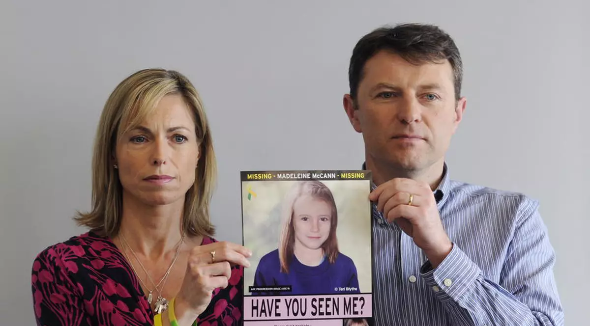 Kate și Gerry McCann își caută fetița de 13 ani. La un moment dat, chiar mama a fost acuzată de crimă