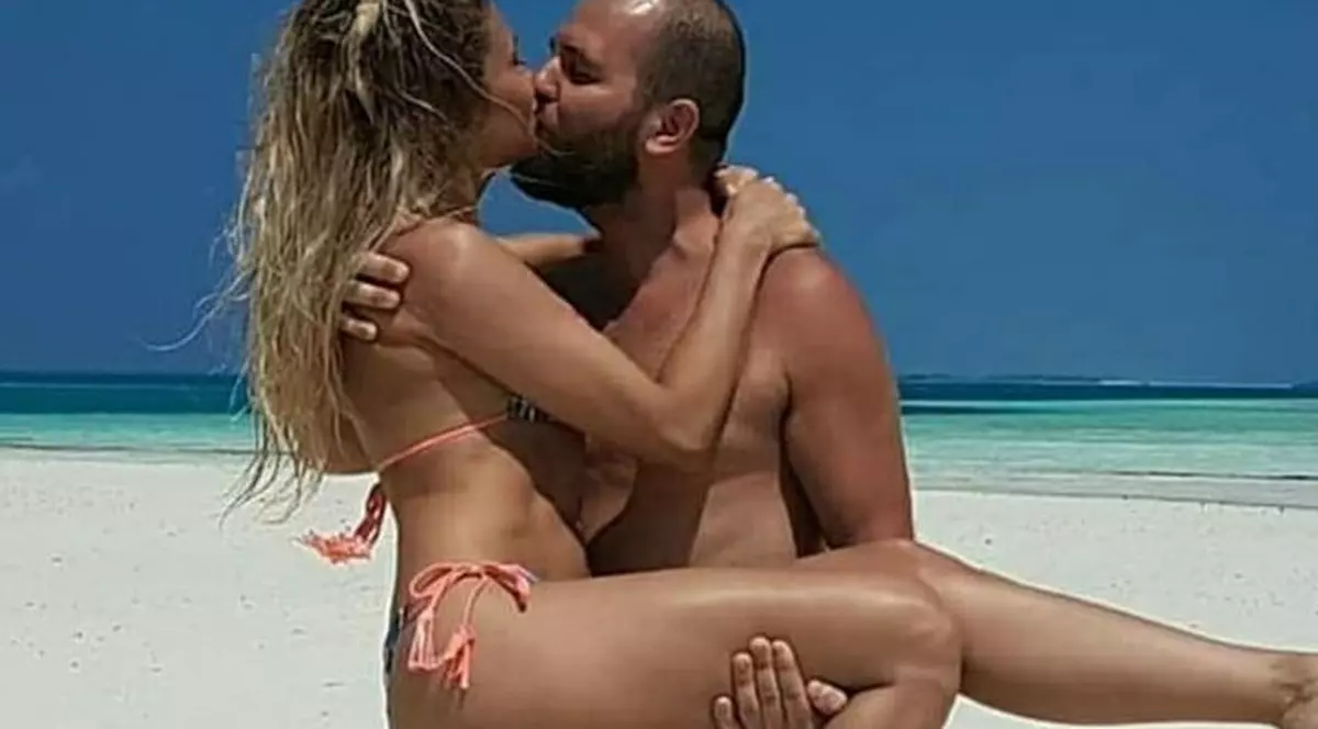 Momente tensionate între Lora și Ionuț Ghenu. Cei doi se află de 5 luni în Bali. “Suntem doi oameni cu idei fixe”