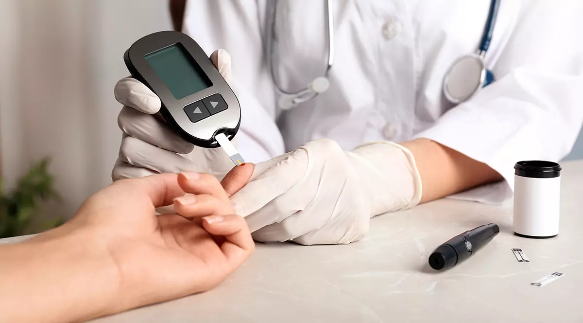 COVID-19 ar putea declanșa diabetul la oameni anterior sănătoşi, spun experții