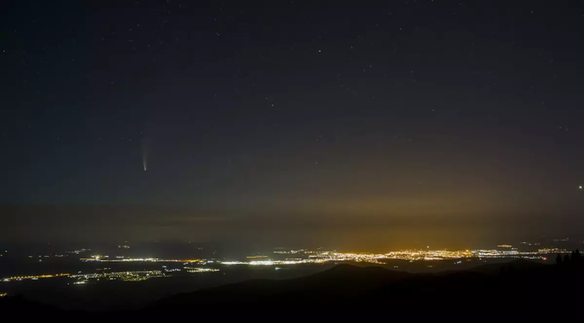 VIDEO| Imagini spectaculoase cu cometa NEOWISE au fost surprinse în Păltiniș. În ce locuri a mai fost văzută