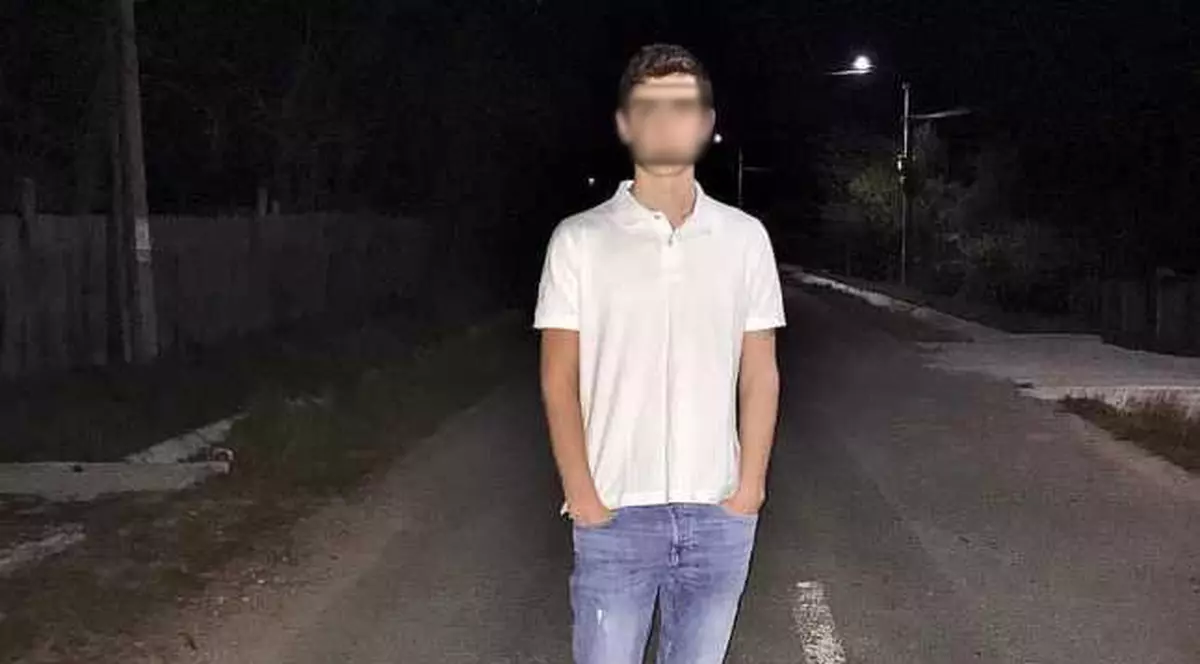 Andrei a fost lăsat să moară pe marginea drumului de prietenii săi, după un accident cumplit. Avea doar 18 ani