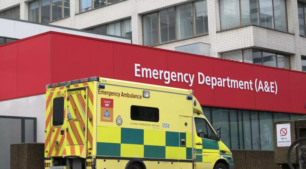 Marea Britanie a depășit 100.000 de decese din cauza coronavirusului