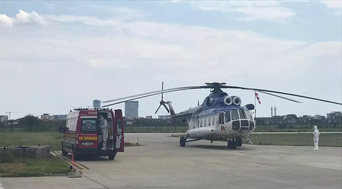 Nu mai sunt locuri la ATI în București. Un pacient cu Covid-19 de la Spitalul Universitar va fi transferat în Craiova