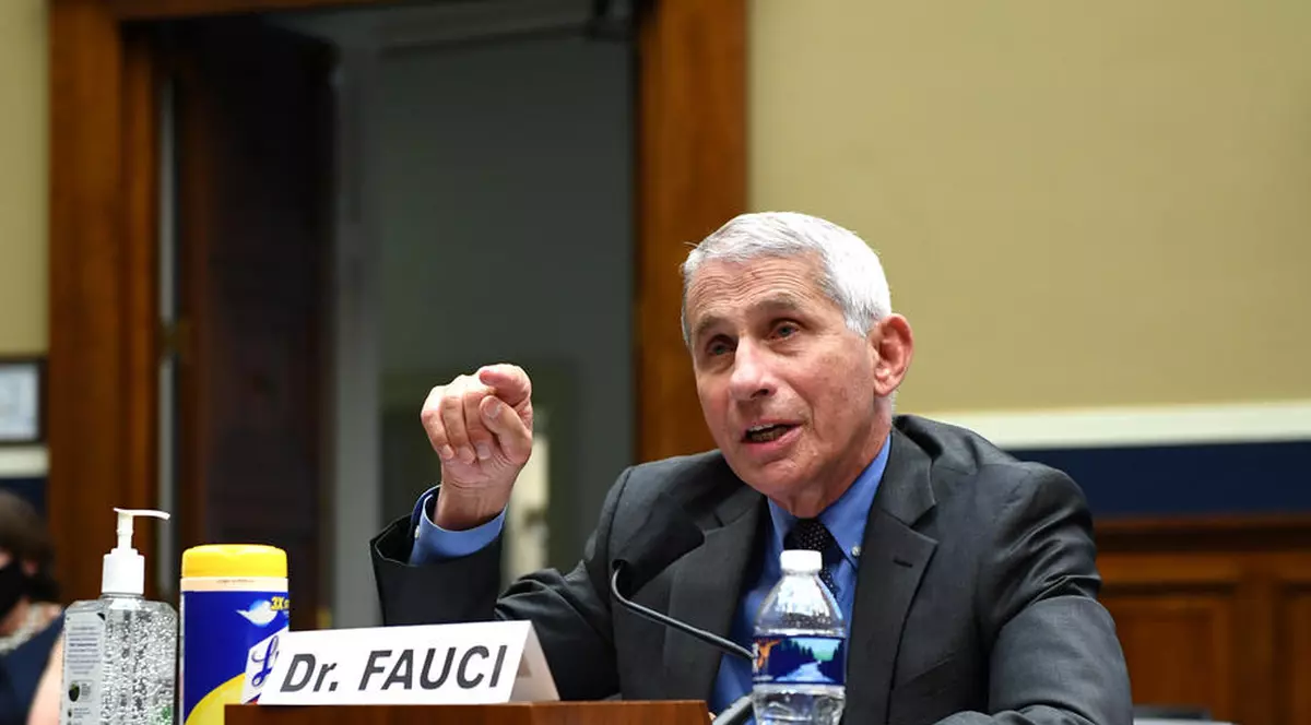 SUA, nou record de cazuri de coronavirus în 24 de ore. Fauci: “Nu este modul corect de a proceda”. Trump are altă părere