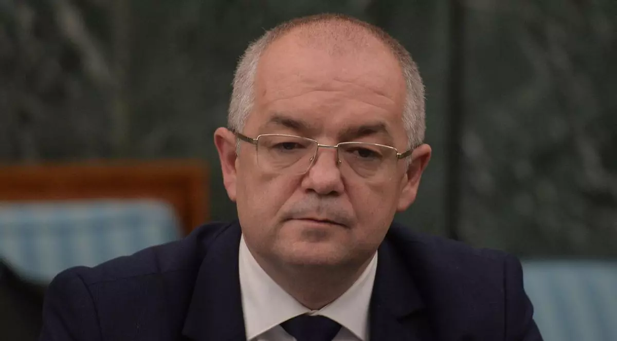 Emil Boc, după scandalul din PNL: Contez ca disputa să nu treacă liniile roşii