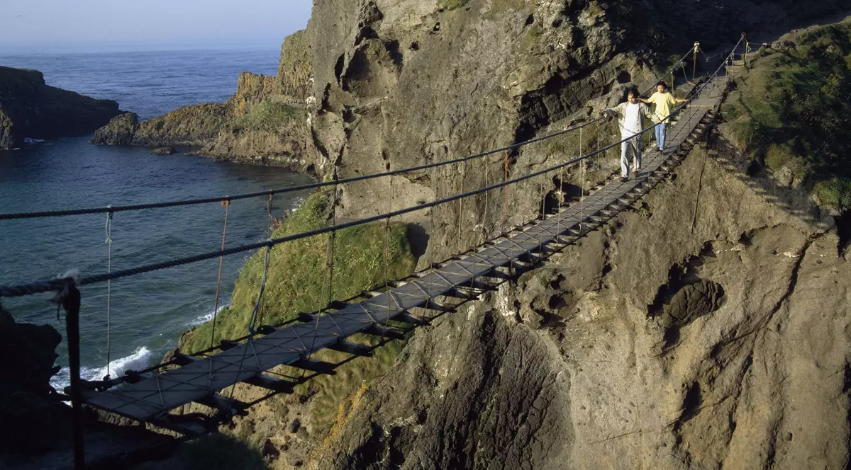 O insulă din Islanda s-a vândut cu 6 milioane de dolari, după negocieri purtate pe WhatsApp