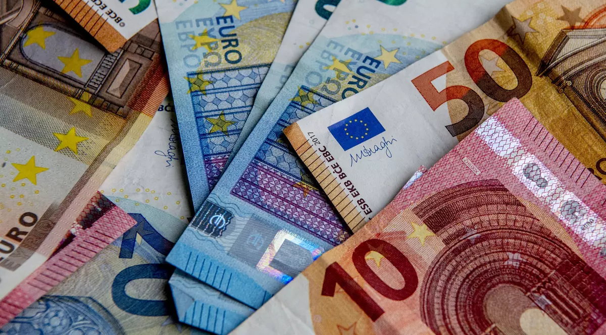 Două îngrijitoare românce au primit moștenire peste un milion de euro de la italianul bogat pe care l-au îngrijit. Ce au făcut rudele bărbatului