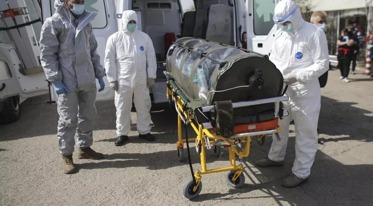 Record de 555 de cazuri noi de coronavirus, cel mai mare număr zilnic de când a început epidemia!