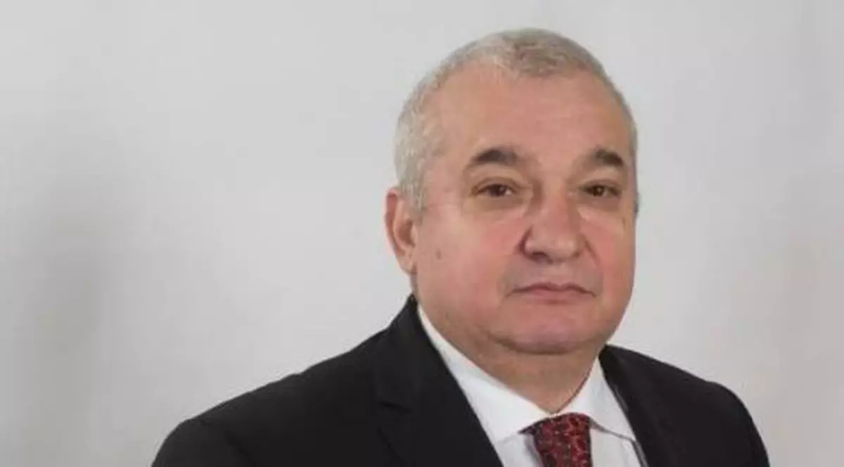 Omul de afaceri Liviu Goncea a preluat 48% din acţiunile clubului FC Rapid. Cine este noul acționar