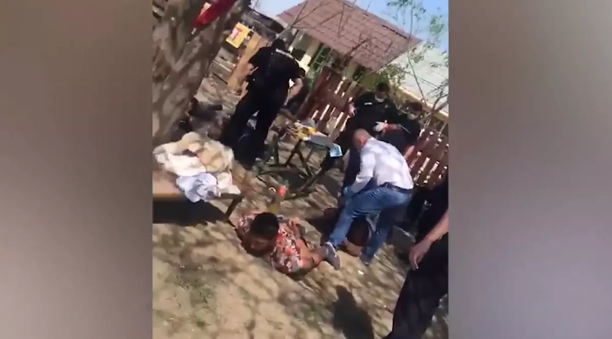 Poliția Giurgiu a mințit că l-a destituit pe șeful Poliției Bolintin Vale care a bătut un bărbat întins la pământ! Surse din IPJ Giurgiu: ”Nu a fost niciodată demis”