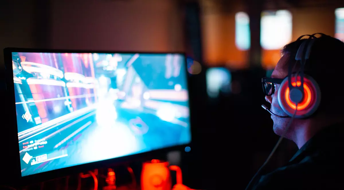 (Publicitate) Jocurile video dincolo de distracţie, sursă de venituri semnificative pentru pasionaţi