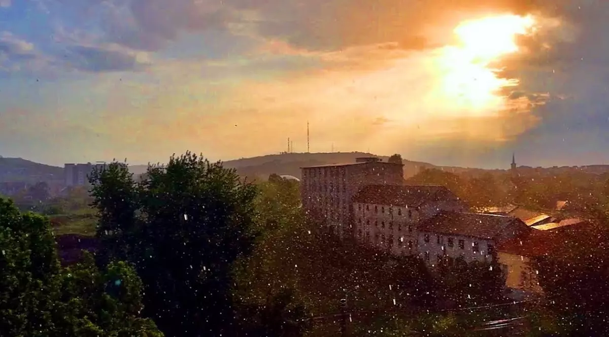 Prognoza meteo, 21 iulie 2020. Vremea se încălzește, dar în unele zone nu vor lipsi aversele. Care vor fi maximele termice