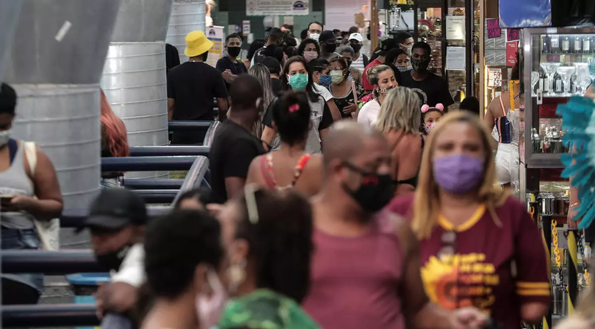 Brazilia a depășit pragul de 60.000 de decese provocate de coronavirus, însă la Rio s-au redeschis restaurantele