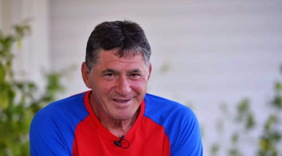 Ștefan Iovan, despre transferul său de la Steaua la Rapid, în 1993: “Am petrecut la Melody, iar Iordănescu m-a dat afară”