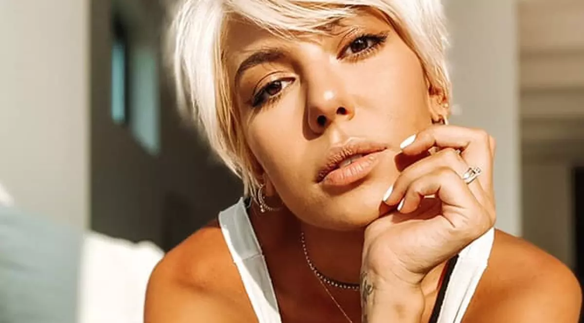 Sore s-a accidentat pe terenul de tenis. Cum se simte artista acum. “M-a durut foarte tare”