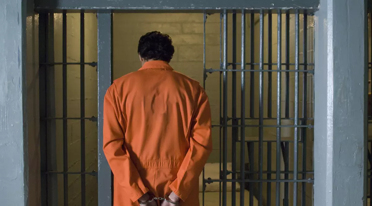 Un bărbat din Germania, condamnat la închisoare pe viață după ce a împușcat un vânzător care i-a cerut să poarte mască de protecție