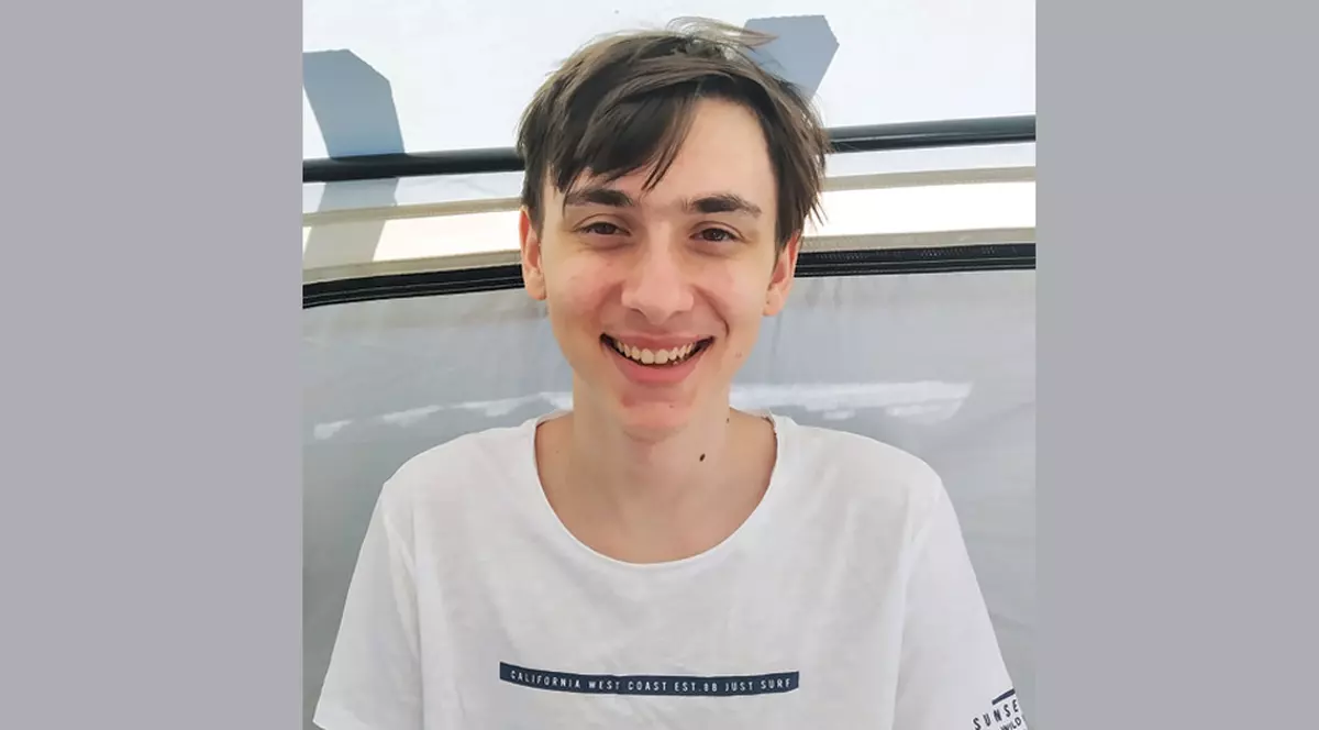 [Excelență la 14 ani] Andrei David Anghel, premiat cu aur la Olimpiada Balcanică de matematică, visează să facă lumea mai bună prin știință (publicitate)