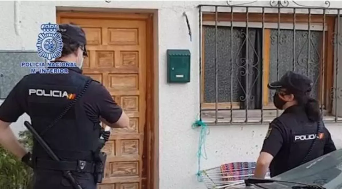 Calvarul trăit de o româncă din Spania: a fost obligată 11 ani să se prostitueze, fiind amenințată și bătută. Cum a fost salvată