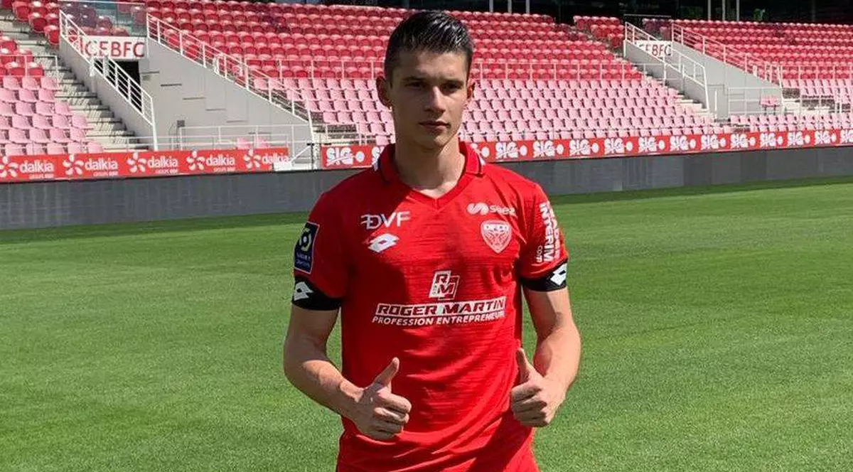 Alex Dobre a semnat cu Dijon